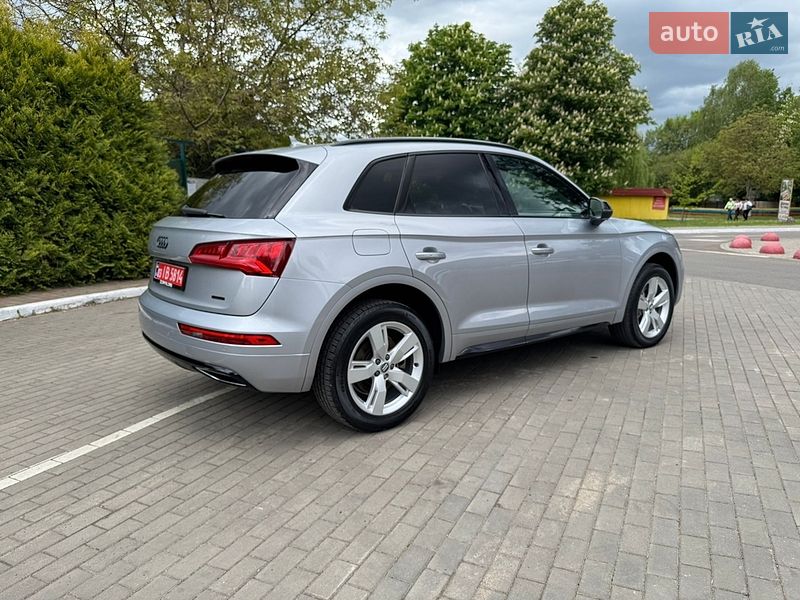 Внедорожник / Кроссовер Audi Q5 2019 в Луцке