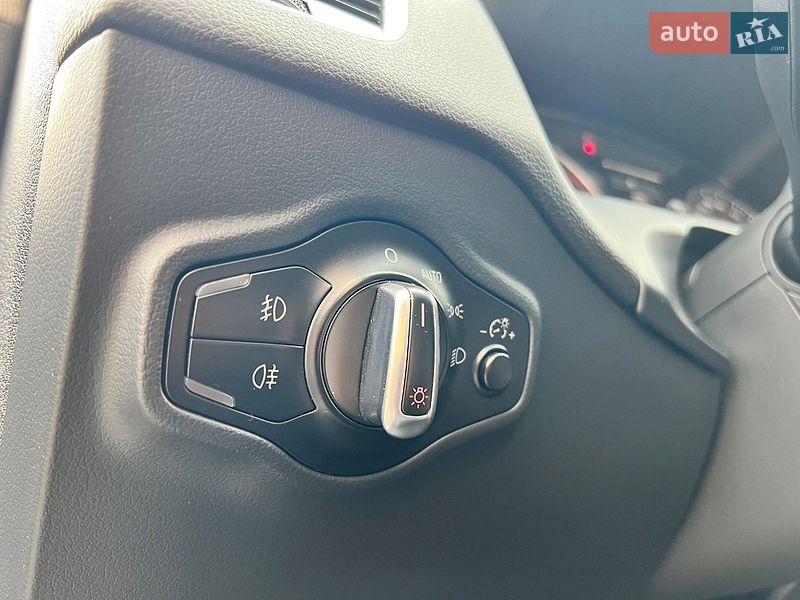 Внедорожник / Кроссовер Audi Q5 2015 в Николаеве