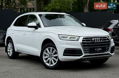 Позашляховик / Кросовер Audi Q5 2017 в Києві