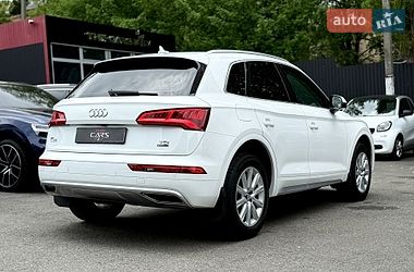 Внедорожник / Кроссовер Audi Q5 2017 в Киеве