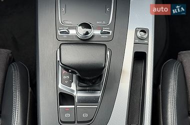 Внедорожник / Кроссовер Audi Q5 2017 в Киеве
