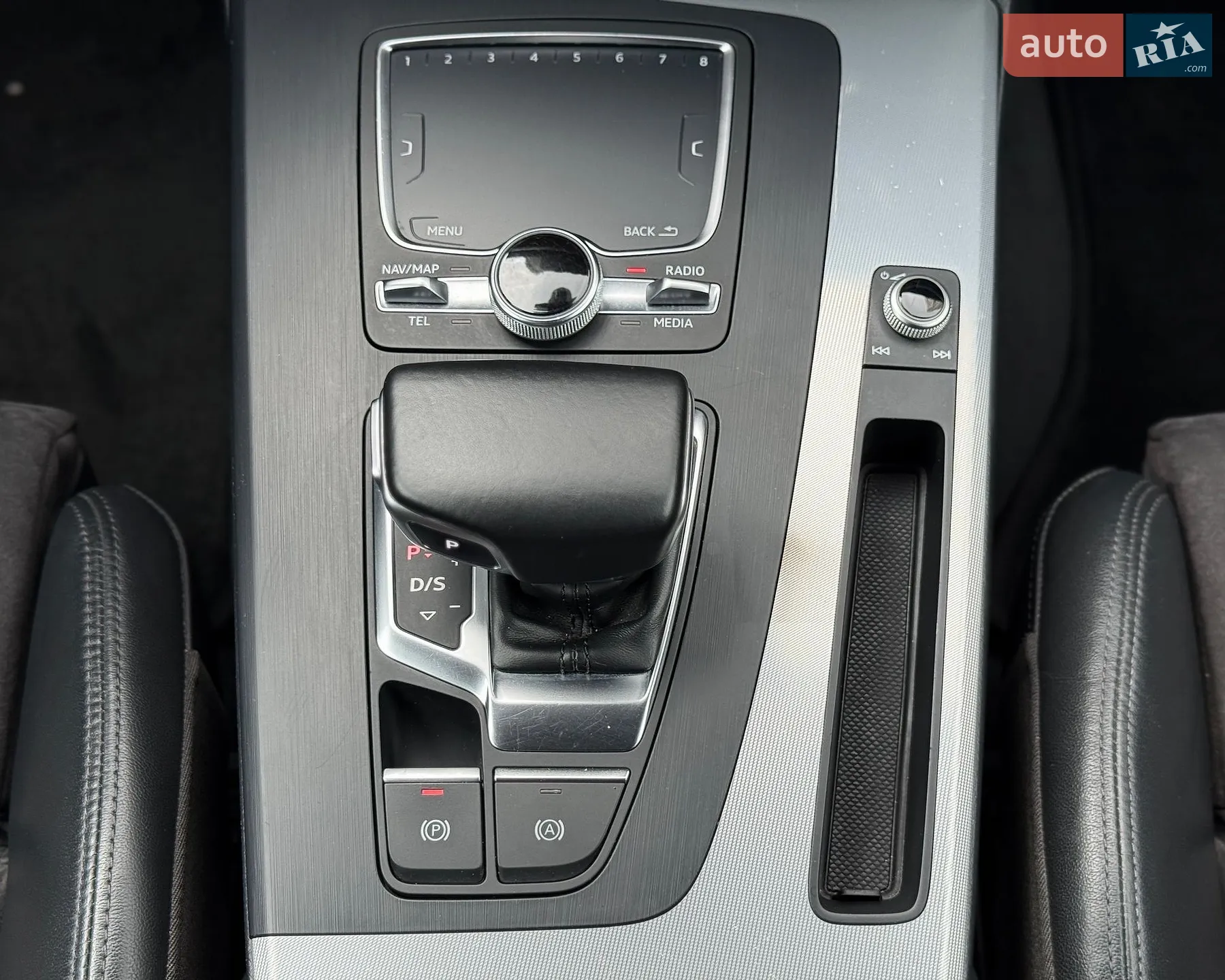 2017 Audi Q5 - мініатюра 26