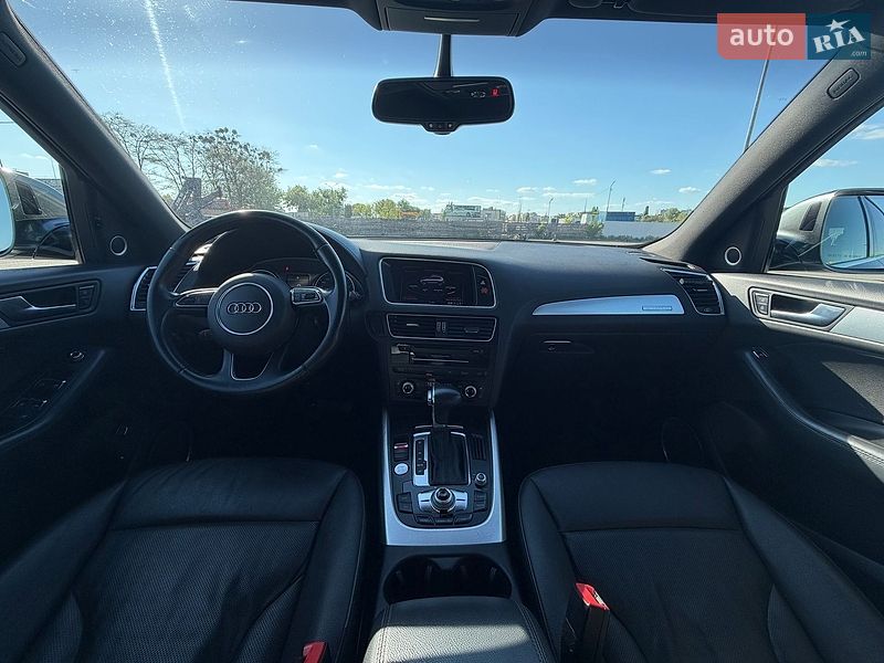 Позашляховик / Кросовер Audi Q5 2015 в Києві