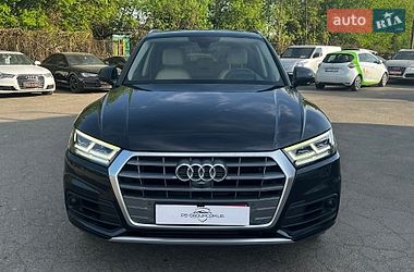Позашляховик / Кросовер Audi Q5 2018 в Луцьку