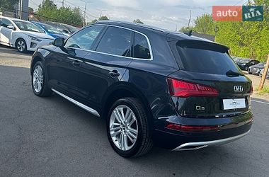 Позашляховик / Кросовер Audi Q5 2018 в Луцьку