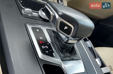 Позашляховик / Кросовер Audi Q5 2018 в Луцьку