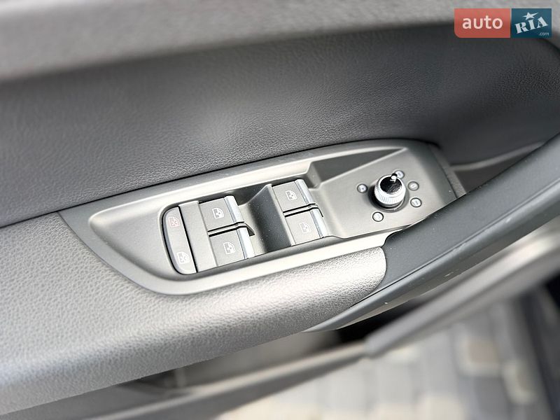 Позашляховик / Кросовер Audi Q5 2018 в Львові
