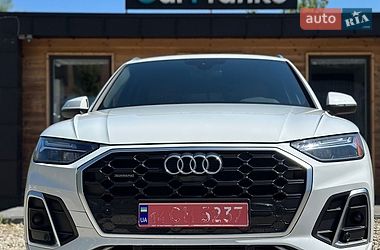 Внедорожник / Кроссовер Audi Q5 2021 в Ивано-Франковске