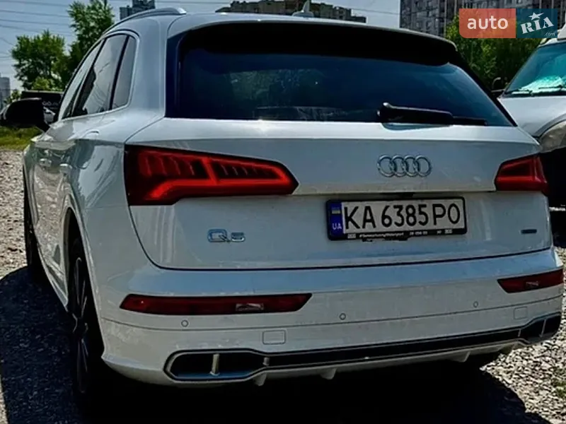 Audi Q5 2019 VIN WA1E2AFY6L2052285 фото оголошення 11 з 86