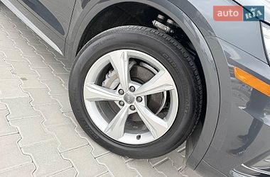 Внедорожник / Кроссовер Audi Q5 2019 в Тернополе