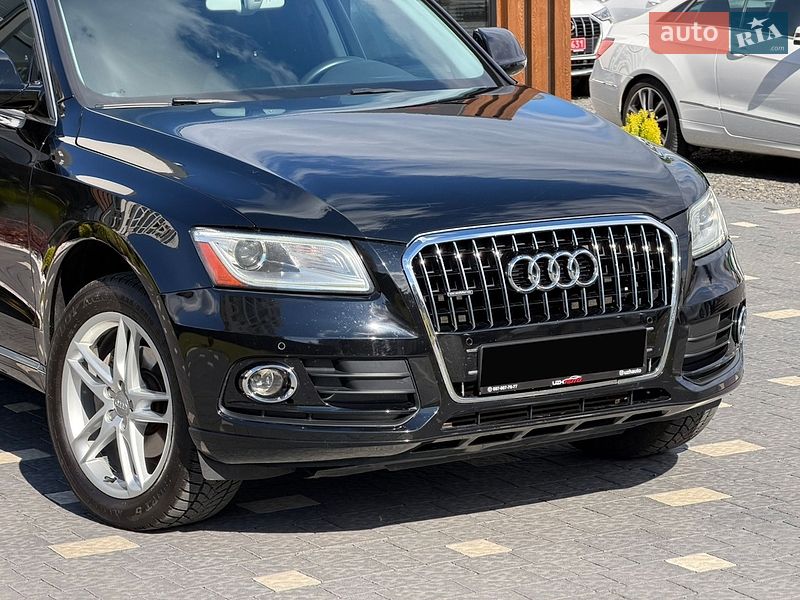 Внедорожник / Кроссовер Audi Q5 2015 в Ужгороде