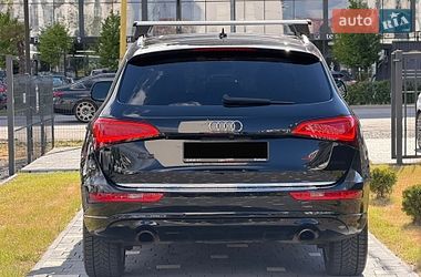 Внедорожник / Кроссовер Audi Q5 2015 в Ужгороде