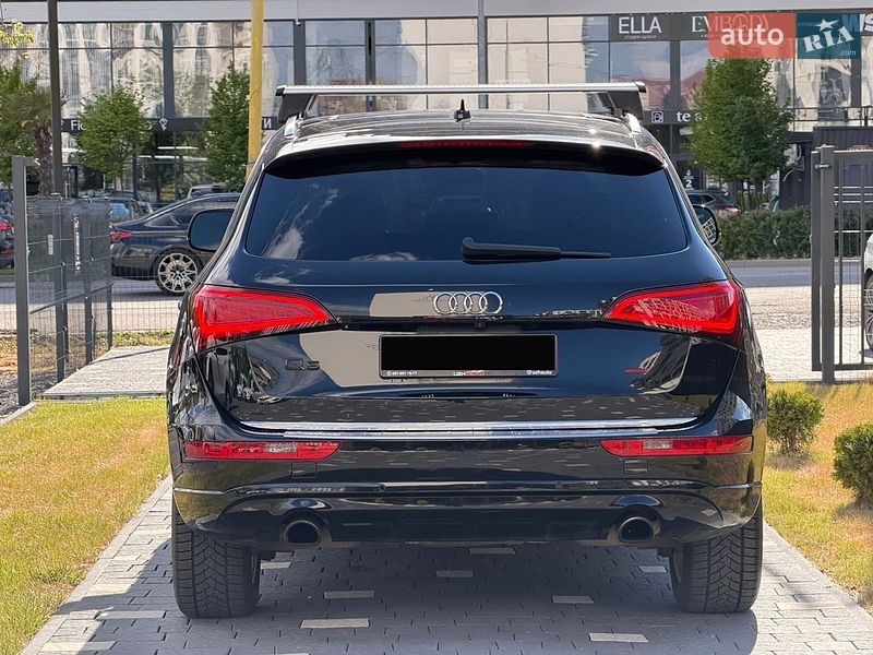 Внедорожник / Кроссовер Audi Q5 2015 в Ужгороде