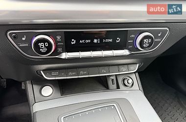 Внедорожник / Кроссовер Audi Q5 2019 в Тернополе