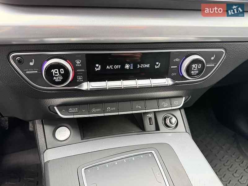 Внедорожник / Кроссовер Audi Q5 2019 в Тернополе