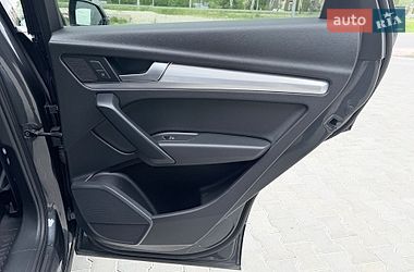 Внедорожник / Кроссовер Audi Q5 2019 в Тернополе