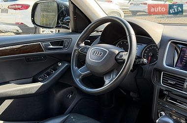 Внедорожник / Кроссовер Audi Q5 2015 в Ужгороде