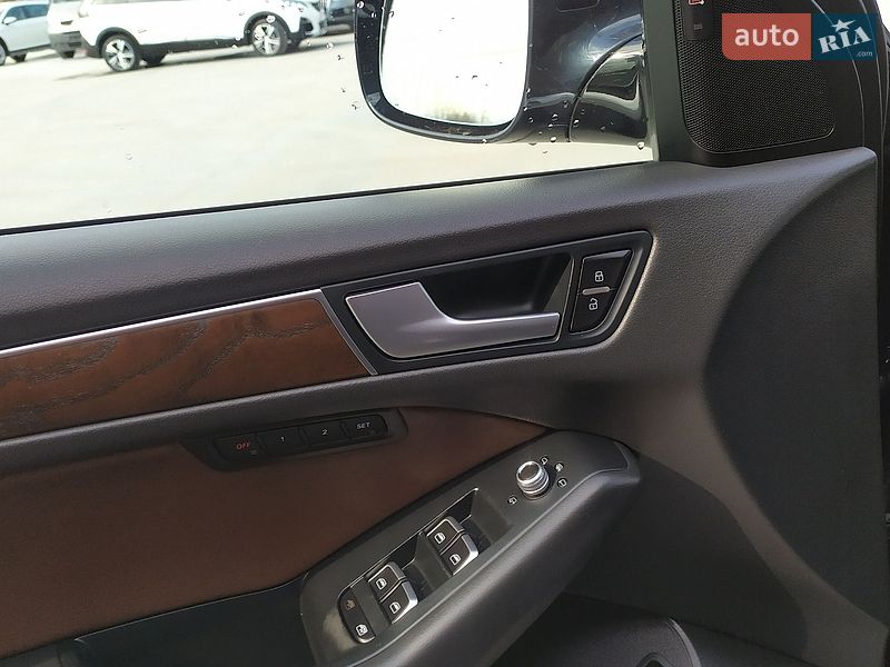 Внедорожник / Кроссовер Audi Q5 2015 в Дубно
