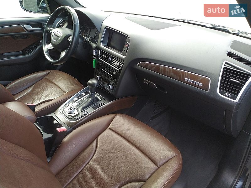 Внедорожник / Кроссовер Audi Q5 2015 в Дубно