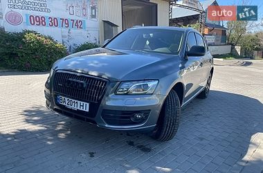 Позашляховик / Кросовер Audi Q5 2011 в Новоархангельську