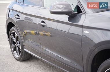 Позашляховик / Кросовер Audi Q5 2018 в Львові