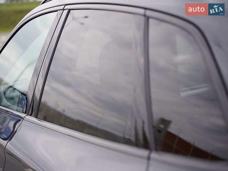 Позашляховик / Кросовер Audi Q5 2018 в Львові