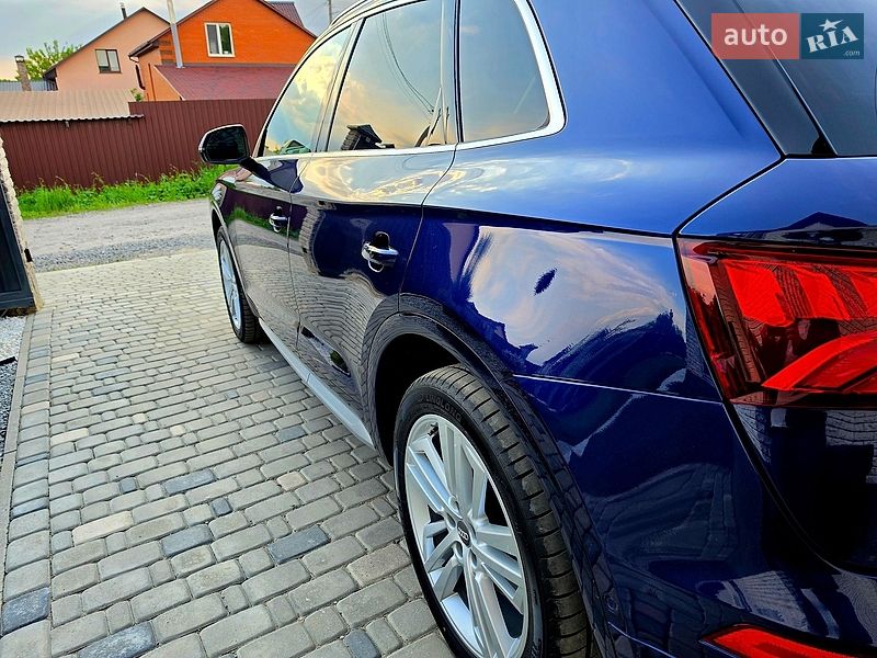Внедорожник / Кроссовер Audi Q5 2019 в Виннице