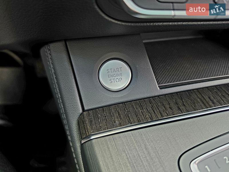 Внедорожник / Кроссовер Audi Q5 2019 в Виннице