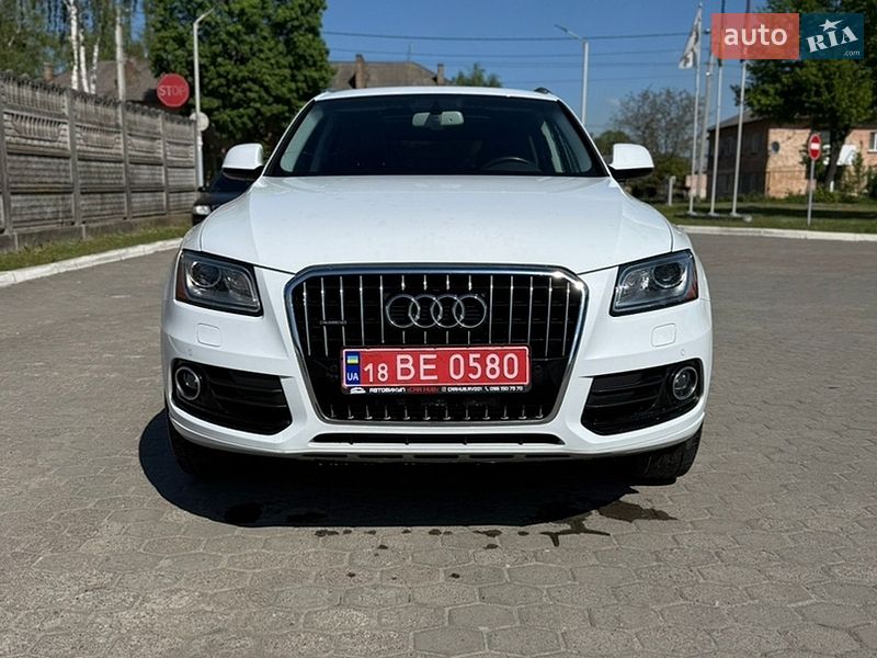 Внедорожник / Кроссовер Audi Q5 2016 в Ровно