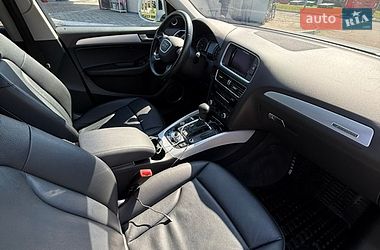 Внедорожник / Кроссовер Audi Q5 2016 в Ровно