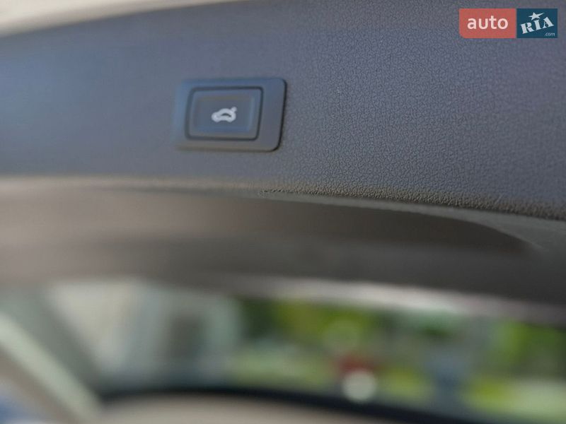 Внедорожник / Кроссовер Audi Q5 2016 в Ровно