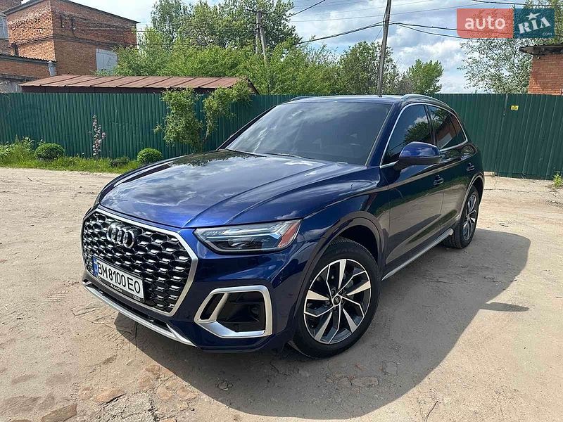 Внедорожник / Кроссовер Audi Q5 2021 в Сумах
