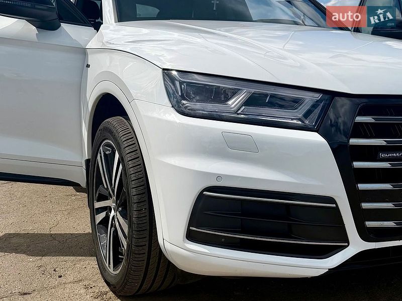Позашляховик / Кросовер Audi Q5 2018 в Балті