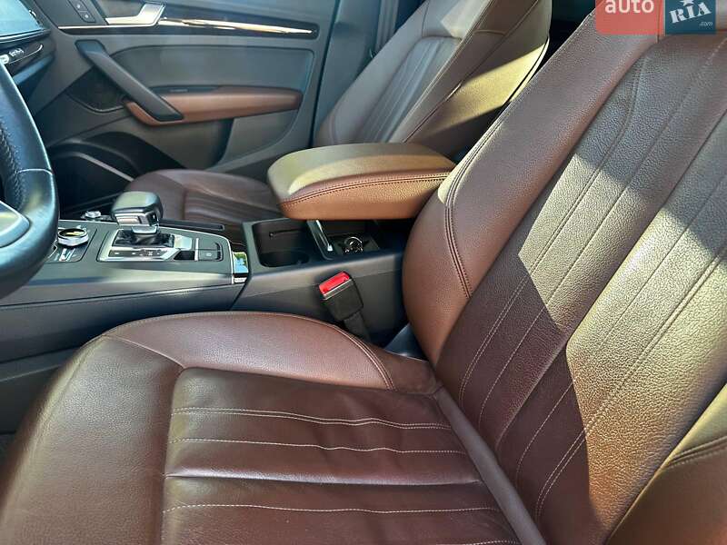 Позашляховик / Кросовер Audi Q5 2018 в Одесі фото 27 Позашляховик / Кросовер Audi Q5 2018 в Одесі