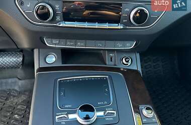 Позашляховик / Кросовер Audi Q5 2018 в Одесі фото 21 Позашляховик / Кросовер Audi Q5 2018 в Одесі