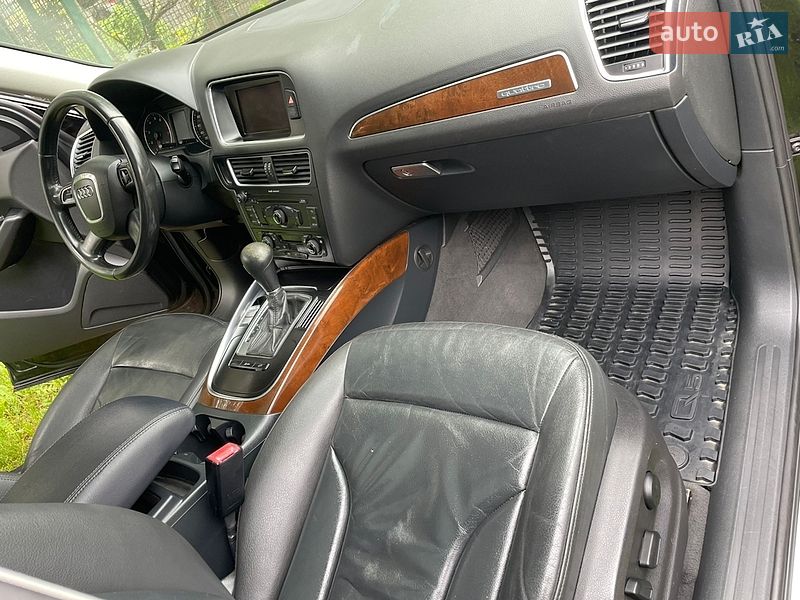 Позашляховик / Кросовер Audi Q5 2011 в Старокостянтинові