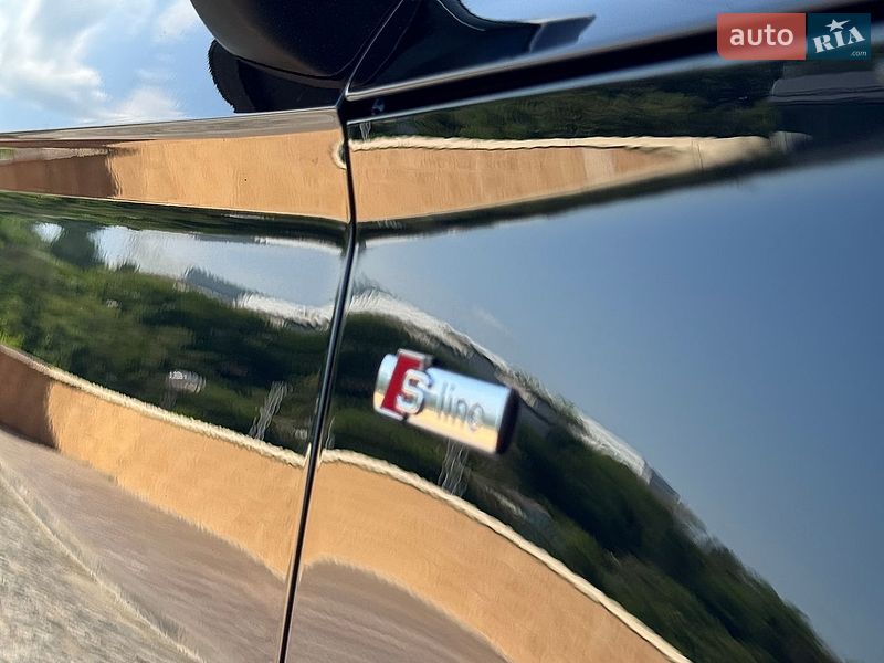 Внедорожник / Кроссовер Audi Q5 2023 в Киеве
