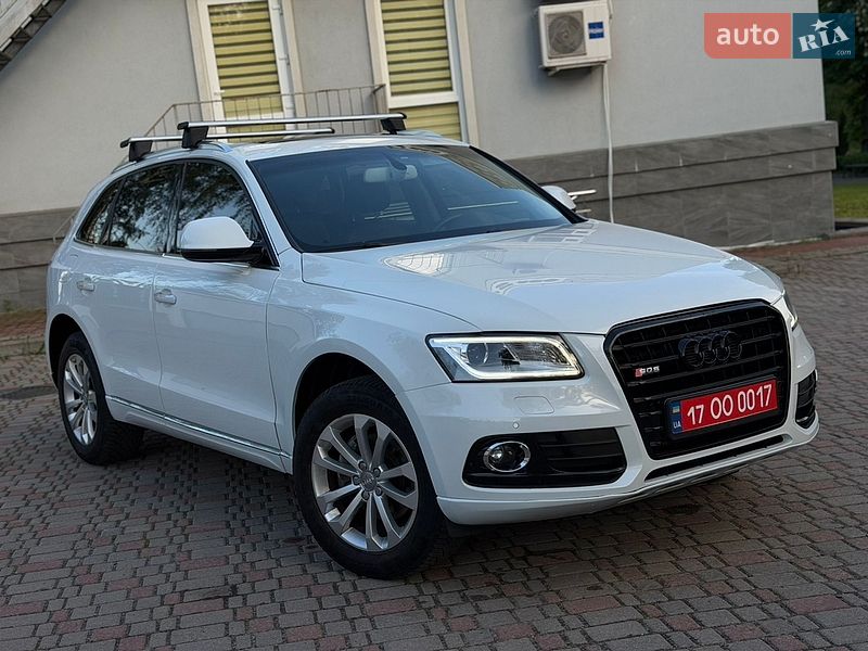 Позашляховик / Кросовер Audi Q5 2017 в Лубнах