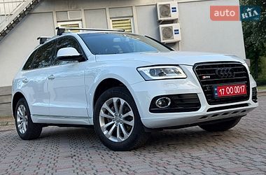 Позашляховик / Кросовер Audi Q5 2017 в Лубнах