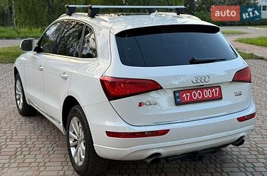 Позашляховик / Кросовер Audi Q5 2017 в Лубнах