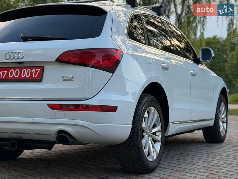 Позашляховик / Кросовер Audi Q5 2017 в Лубнах