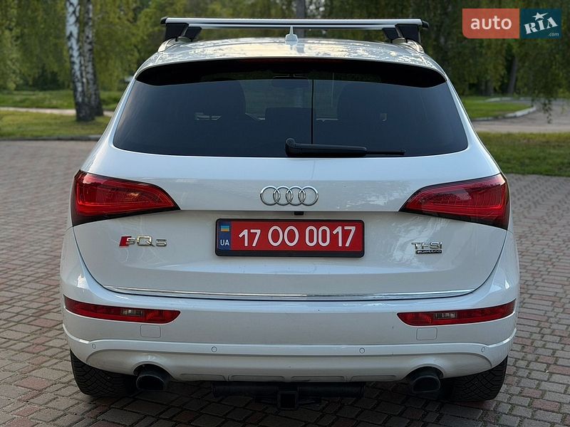 Позашляховик / Кросовер Audi Q5 2017 в Лубнах