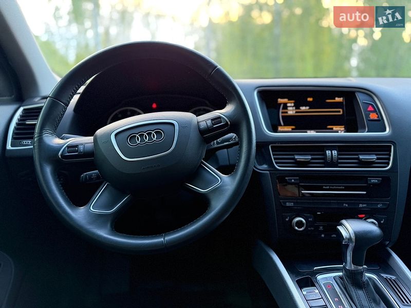Позашляховик / Кросовер Audi Q5 2017 в Лубнах
