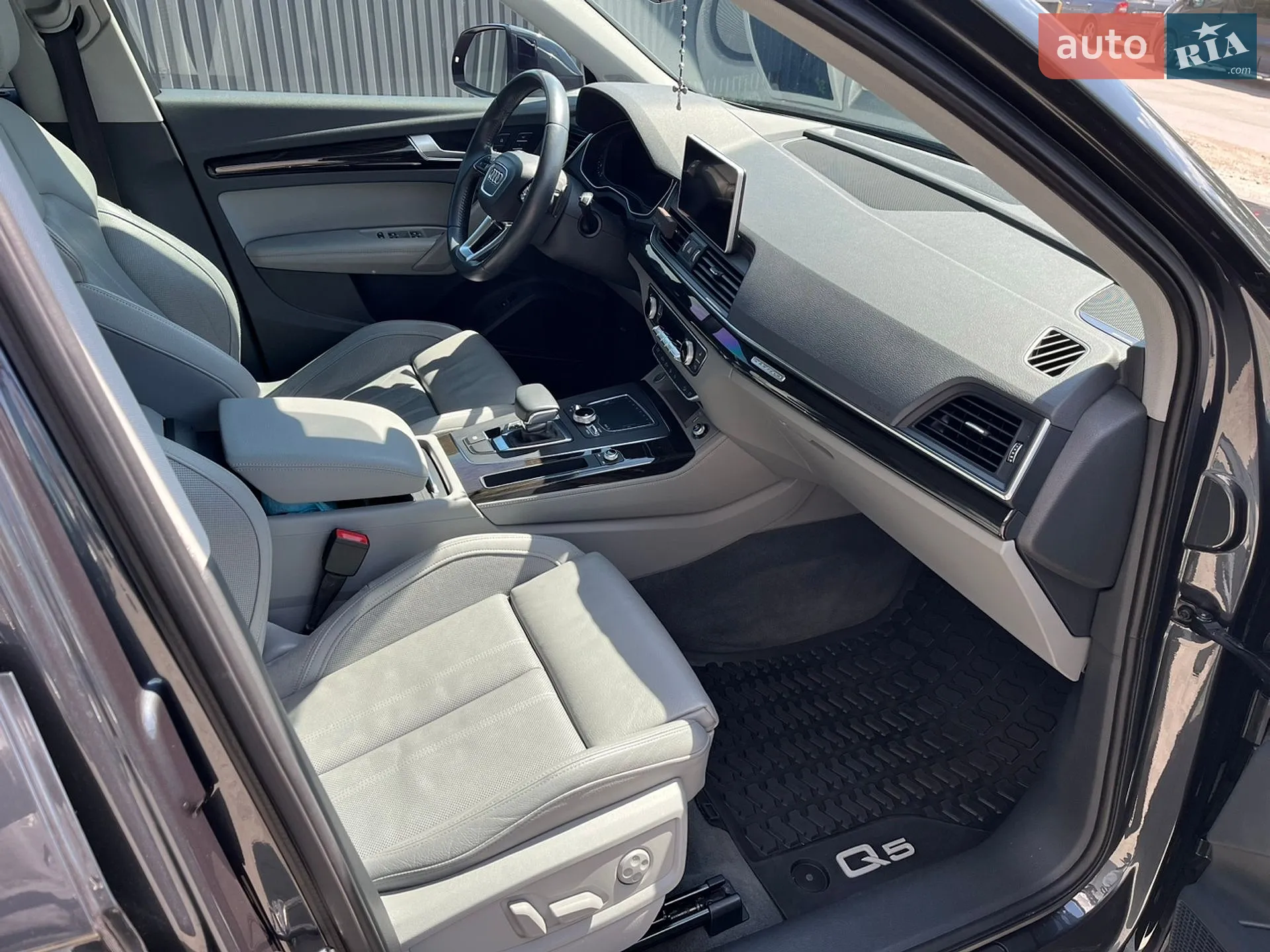 2019 Audi Q5 - мініатюра 10