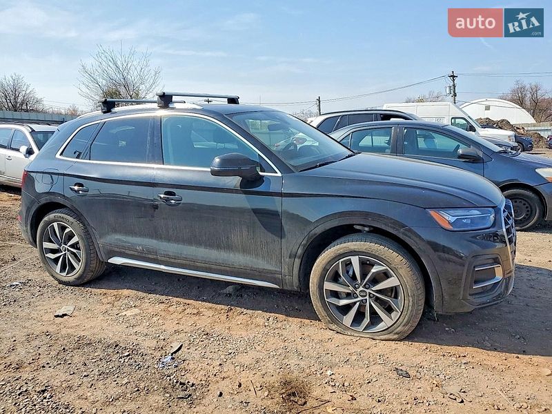 Внедорожник / Кроссовер Audi Q5 2021 в Львове