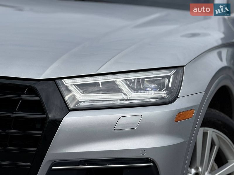 Позашляховик / Кросовер Audi Q5 2018 в Кривому Розі