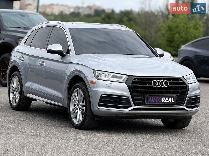 Позашляховик / Кросовер Audi Q5 2018 в Кривому Розі