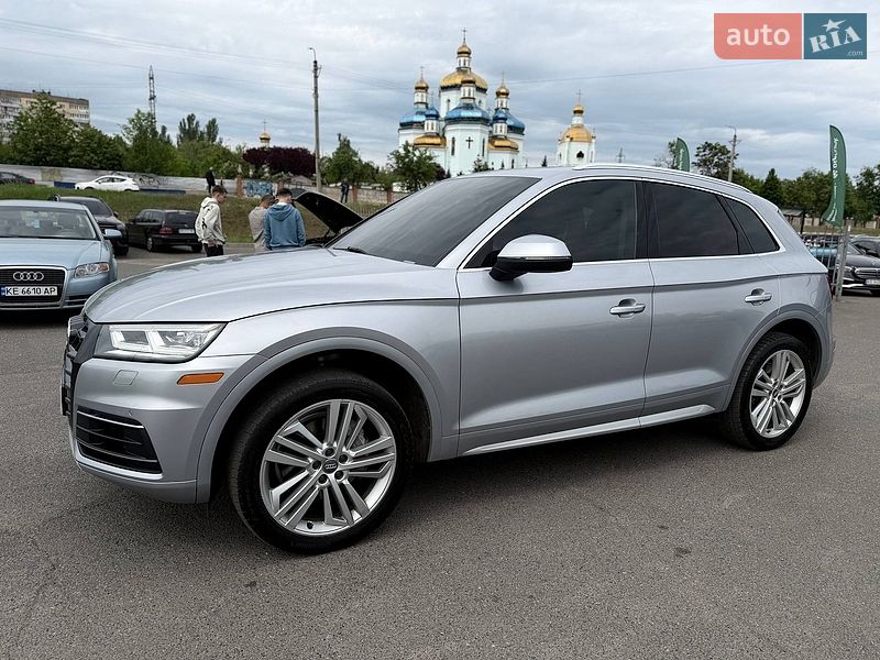 Позашляховик / Кросовер Audi Q5 2018 в Кривому Розі