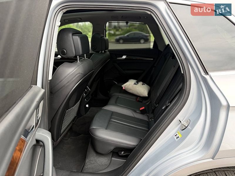 Позашляховик / Кросовер Audi Q5 2018 в Кривому Розі