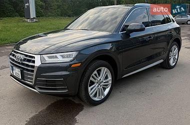 Позашляховик / Кросовер Audi Q5 2020 в Івано-Франківську